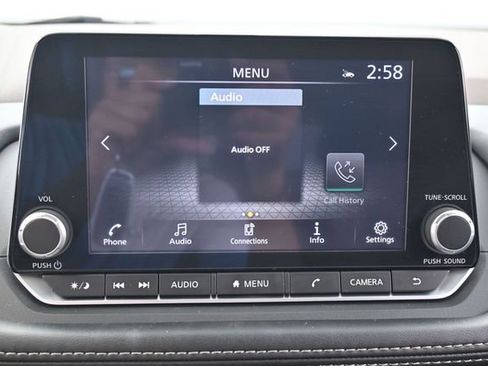 Used 2023 Nissan Rogue SV FWD image 21