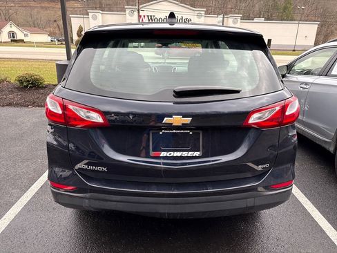 Used 2020 Chevrolet Equinox LS image 4