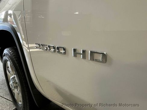 Used 2020 Chevrolet Silverado 2500 LTZ image 14