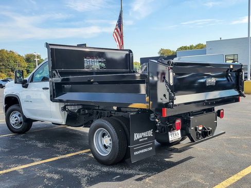 New 2025 Chevrolet Silverado 3500 W/T w/ WT Convenience Package image 7