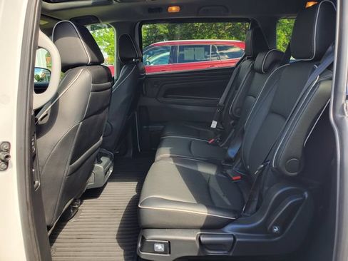 Used 2023 Honda Odyssey Elite image 10
