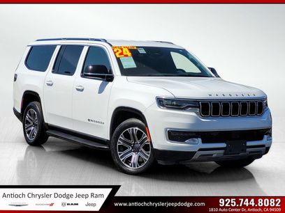 Certified 2024 Jeep Wagoneer L Series II w/ Flexible Seating Group