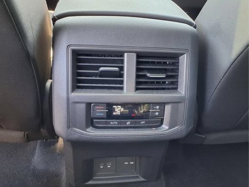 Used 2023 Volkswagen Atlas SEL AWD/4WD image 26