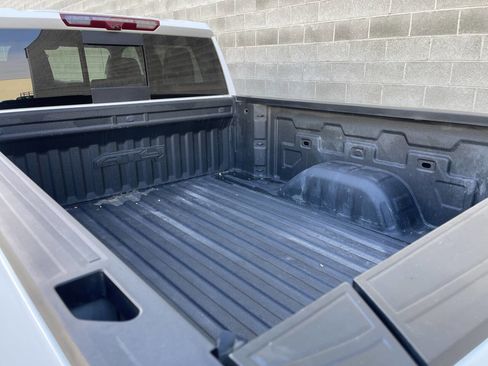 Used 2020 GMC Sierra 1500 AT4 w/ AT4 Premium Package image 7