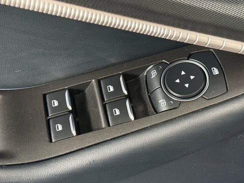 Used 2025 Ford Explorer ST-Line AWD/4WD image 17