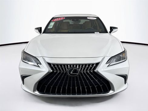 Used 2023 Lexus ES 350 w/ Premium Package FWD image 9