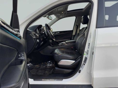 Used 2018 Mercedes-Benz GLS 550 4MATIC image 17