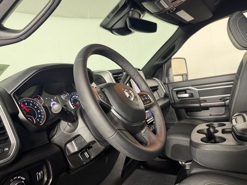 Certified 2026 RAM 2500 Big Horn AWD/4WD image 23