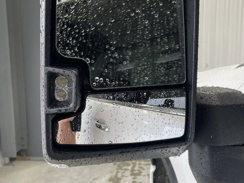 Used 2025 Chevrolet Silverado 3500 High Country w/ High Country Premium Package image 21