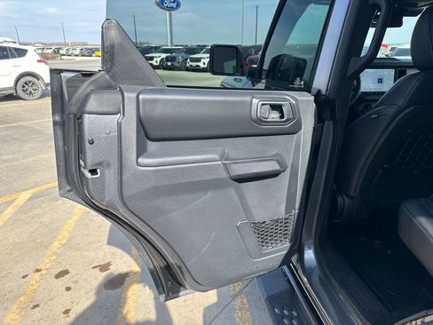 New 2026 Ford Bronco Badlands image 21