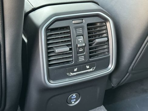 New 2026 Porsche Macan S AWD/4WD image 14