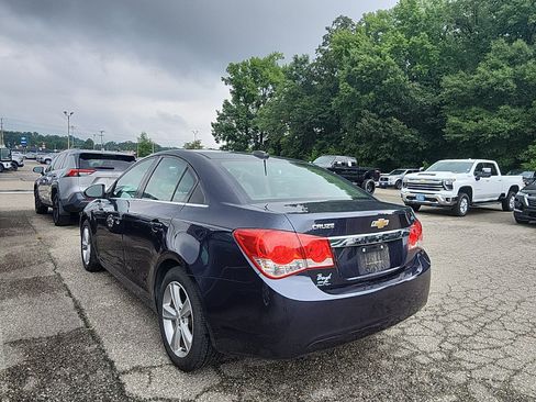 Used 2015 Chevrolet Cruze LT FWD image 2