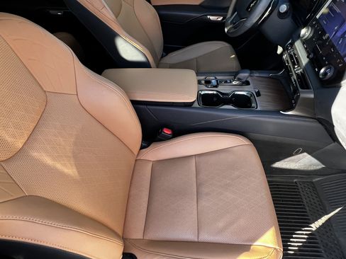 Used 2025 Lexus RX 350 Premium Plus image 43