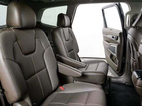 Used 2022 Kia Telluride SX w/ Nightfall Edition Package image 22