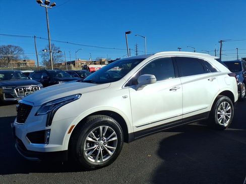Certified 2022 Cadillac XT5 Premium Luxury image 8