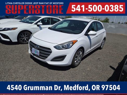Used 2016 Hyundai Elantra GT FWD image 1