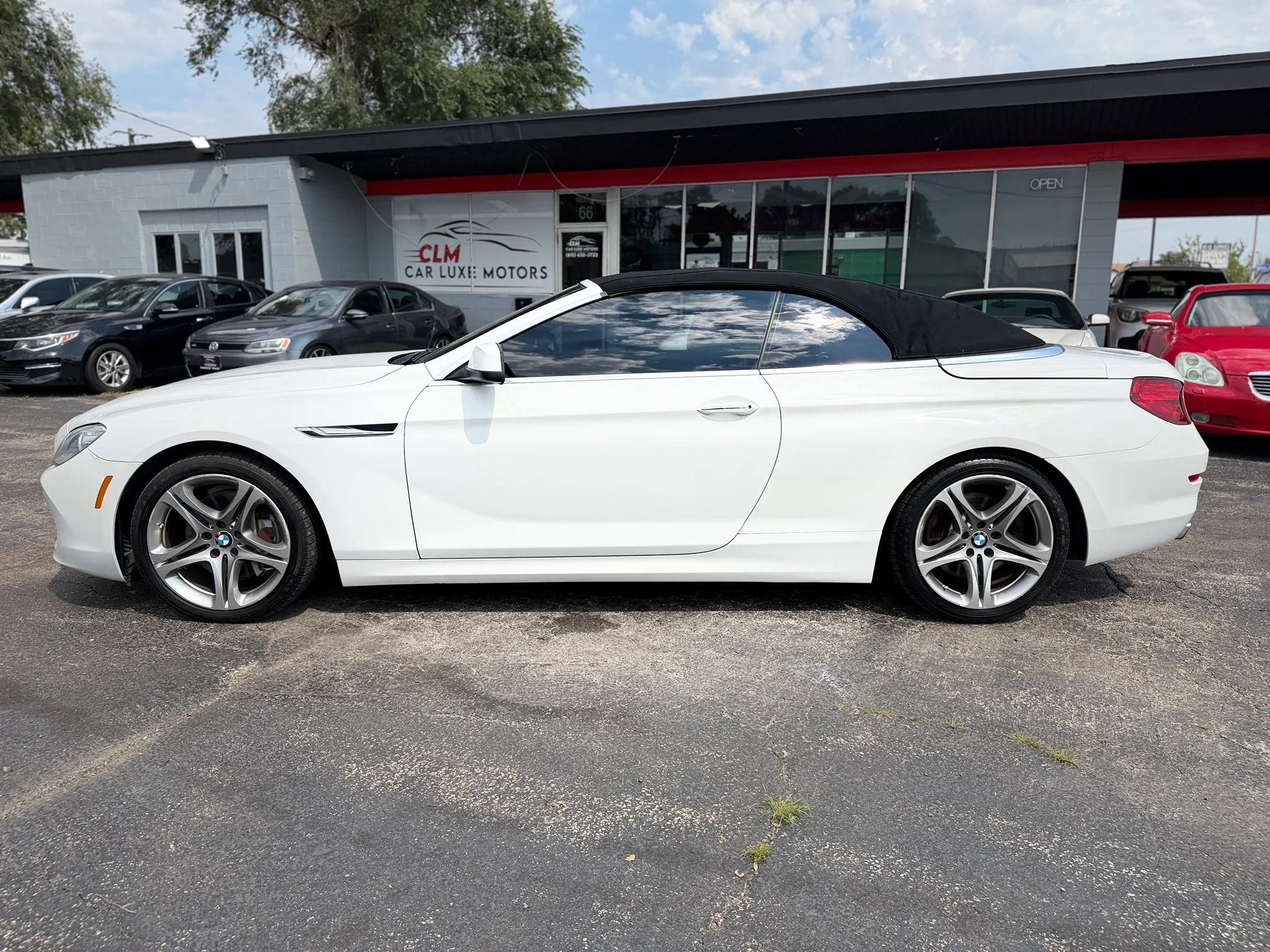 Used 2012 BMW 650i Convertible RWD image 11