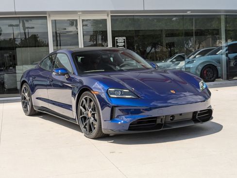 New 2025 Porsche Taycan GTS AWD/4WD image 7