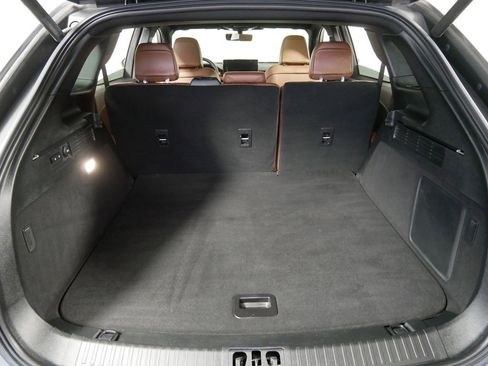 Used 2023 Lincoln Nautilus Reserve image 14