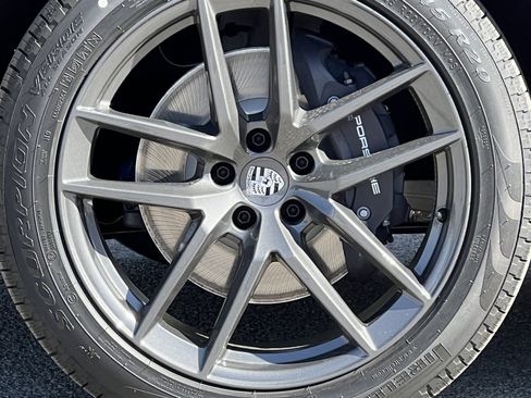 New 2026 Porsche Macan Turbo image 12