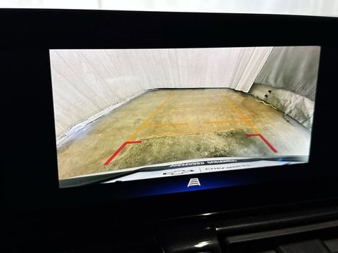 Used 2024 Chevrolet TrailBlazer LT w/ LT Cold Weather Package image 18