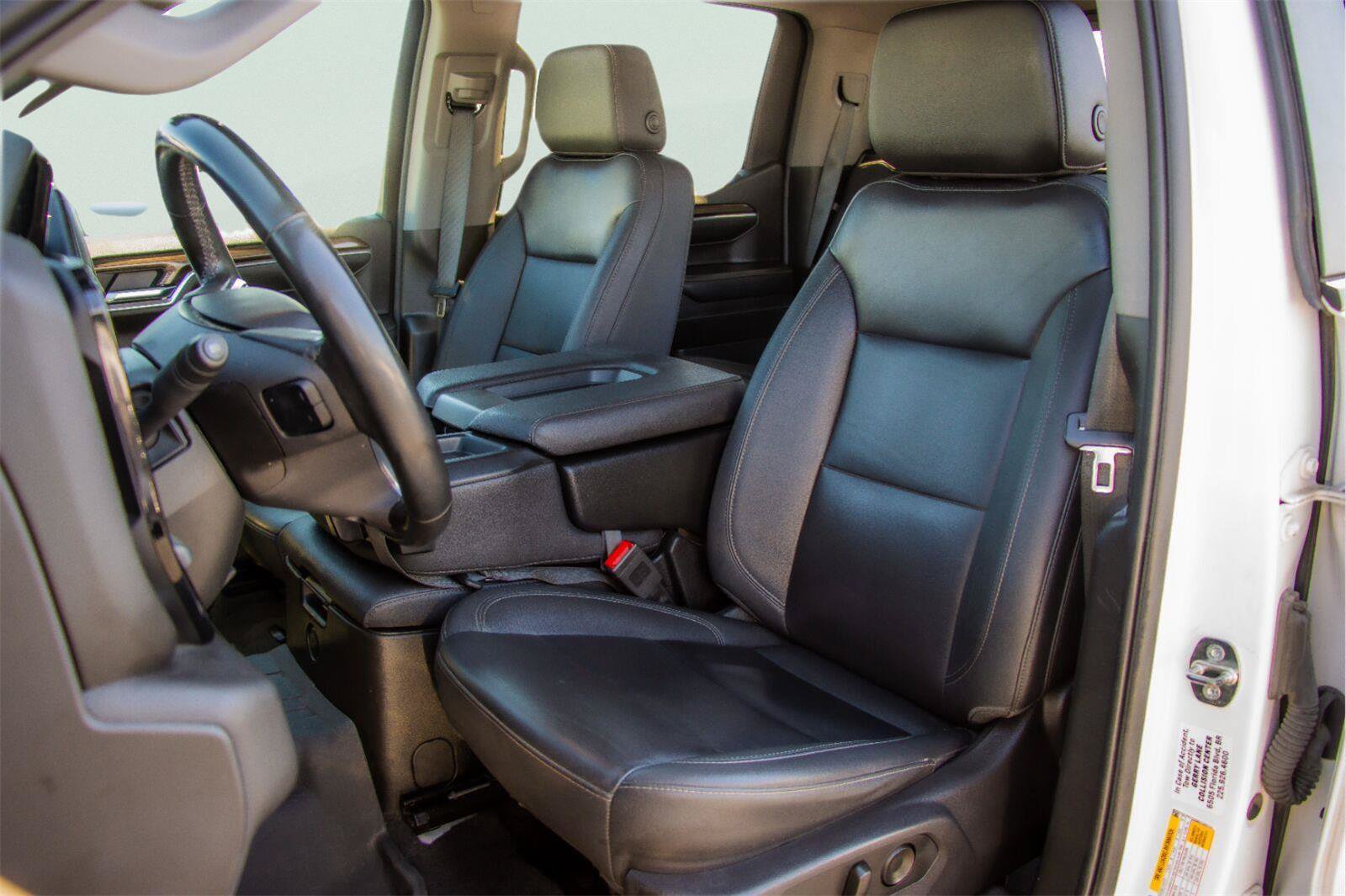 Used 2024 Chevrolet Silverado 1500 LT w/ Leather Package RWD image 6