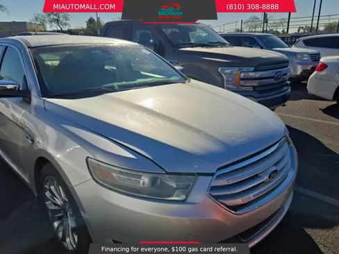 Used 2013 Ford Taurus Limited image 4