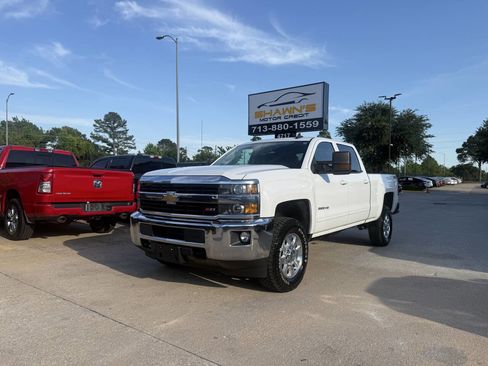Used 2015 Chevrolet Silverado 2500 LT w/ LT Convenience Package AWD/4WD image 42