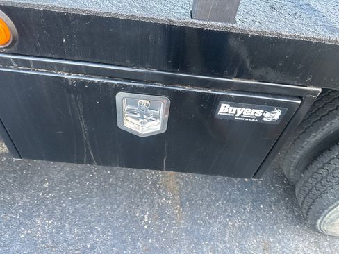 Used 1999 Ford F350 XL image 13