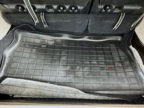 Used 2021 Chrysler Pacifica Touring-L image 33