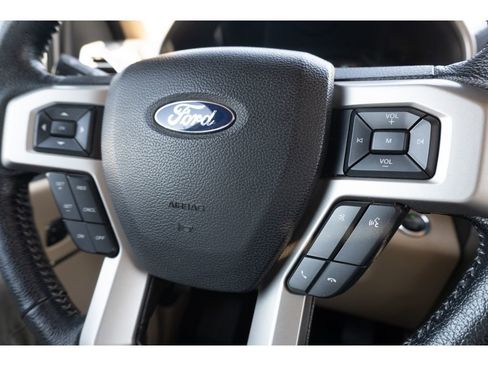 Used 2015 Ford F150 Lariat w/ Equipment Group 502A Luxury RWD image 29