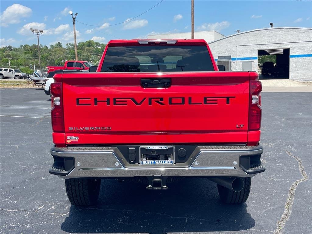 New 2026 Chevrolet Silverado 2500 LT w/ All Star Edition AWD/4WD image 6