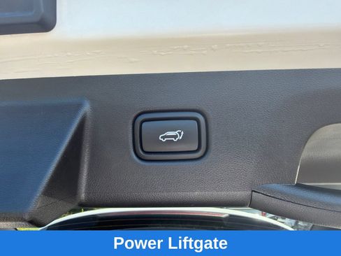 Used 2025 Hyundai Tucson SEL FWD image 22