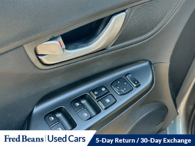 Used 2020 Hyundai Kona Ultimate w/ Cargo Package AWD/4WD image 25