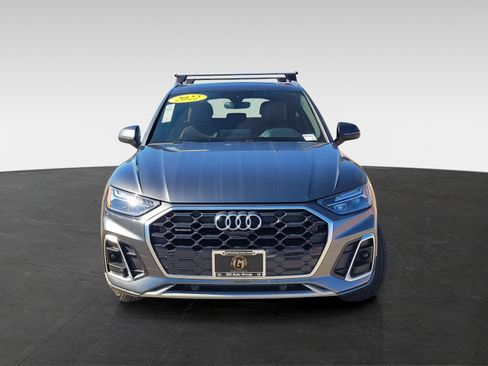 Used 2022 Audi Q5 2.0T Premium Plus w/ Premium Plus Package image 2