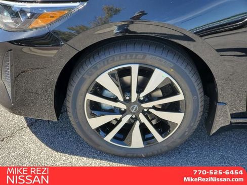 New 2025 Nissan Sentra SV w/ SV Premium Package image 7