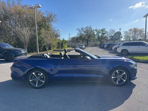 Used 2015 Ford Mustang Premium image 7