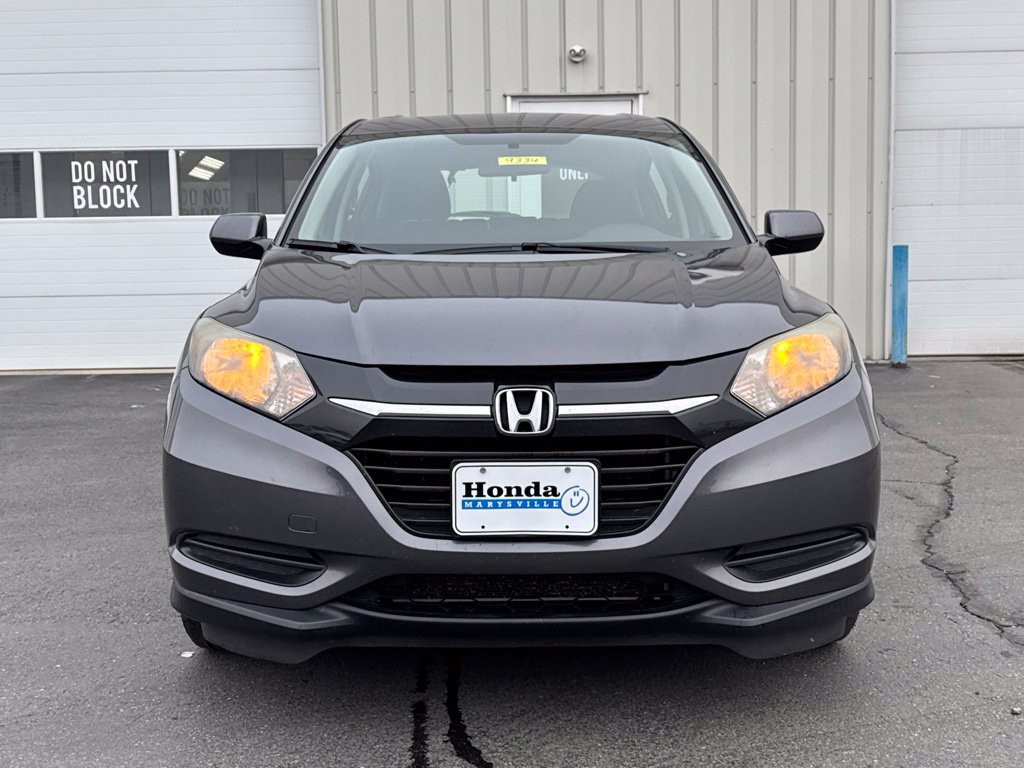 Certified 2018 Honda HR-V LX image 2