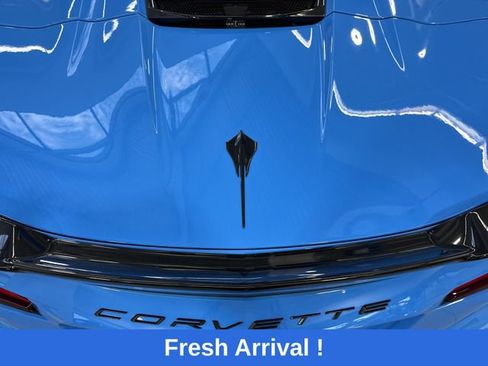 Used 2021 Chevrolet Corvette Stingray Premium Conv w/ Z51 Performance Package RWD image 38