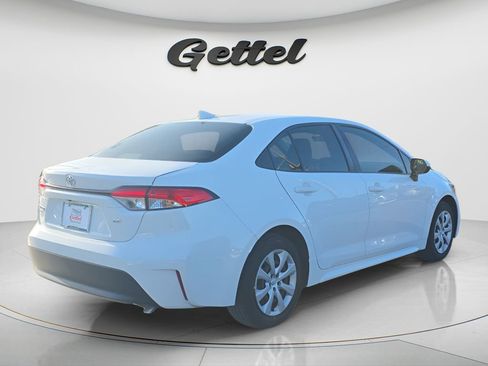 Used 2023 Toyota Corolla LE FWD image 12