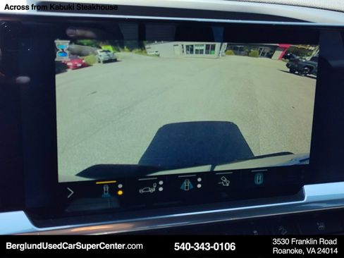 Used 2022 Chevrolet Silverado 1500 LT Trail Boss w/ LT Trail Boss Premium Package AWD/4WD image 31