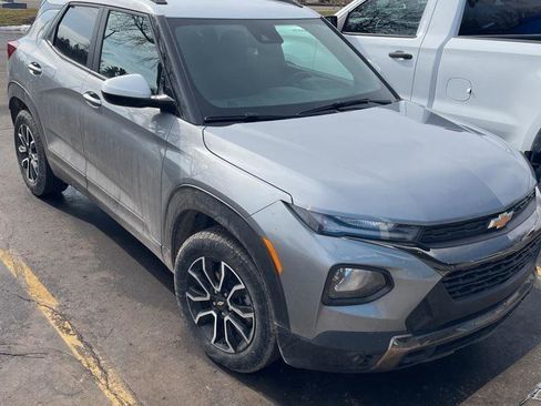 Used 2023 Chevrolet TrailBlazer ACTIV w/ Convenience Package image 4