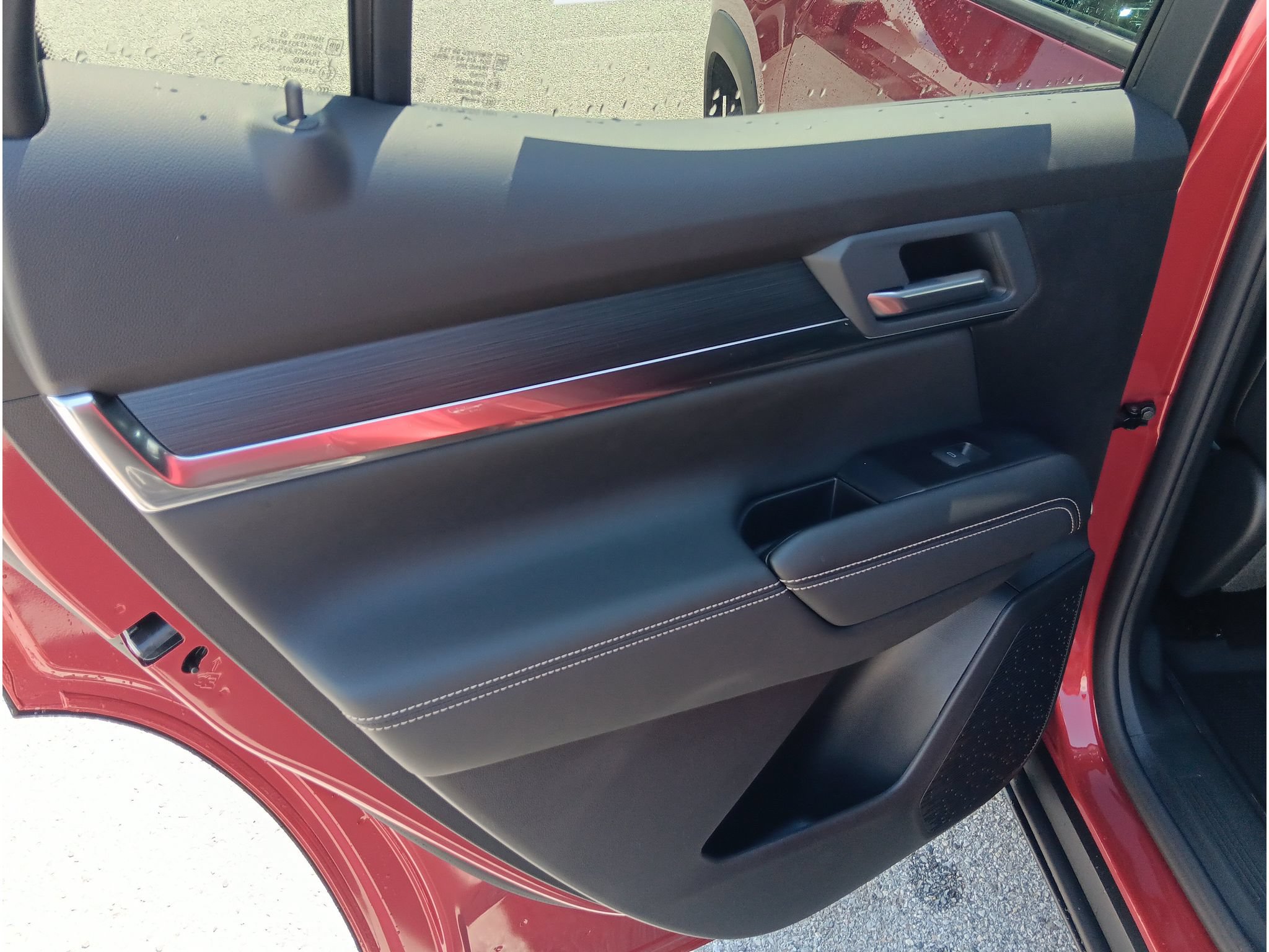 New 2027 GMC Terrain Elevation w/ Elevation Premium Package FWD image 15