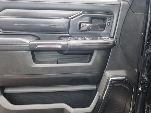 Used 2022 RAM 2500 Limited image 22