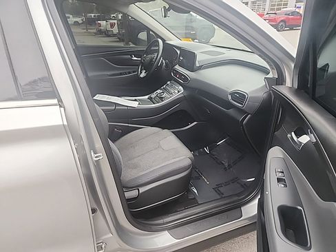 Used 2023 Hyundai Santa Fe SEL image 15