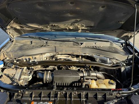 Used 2020 Ford Explorer Platinum w/ Premium Technology Package image 24