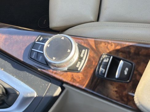 Used 2018 BMW 440i Convertible RWD image 31