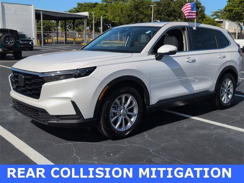 Used 2025 Honda CR-V EX image 2