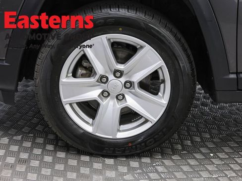 Used 2022 Jeep Compass Latitude AWD/4WD image 31