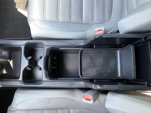 Used 2018 Honda CR-V EX image 29